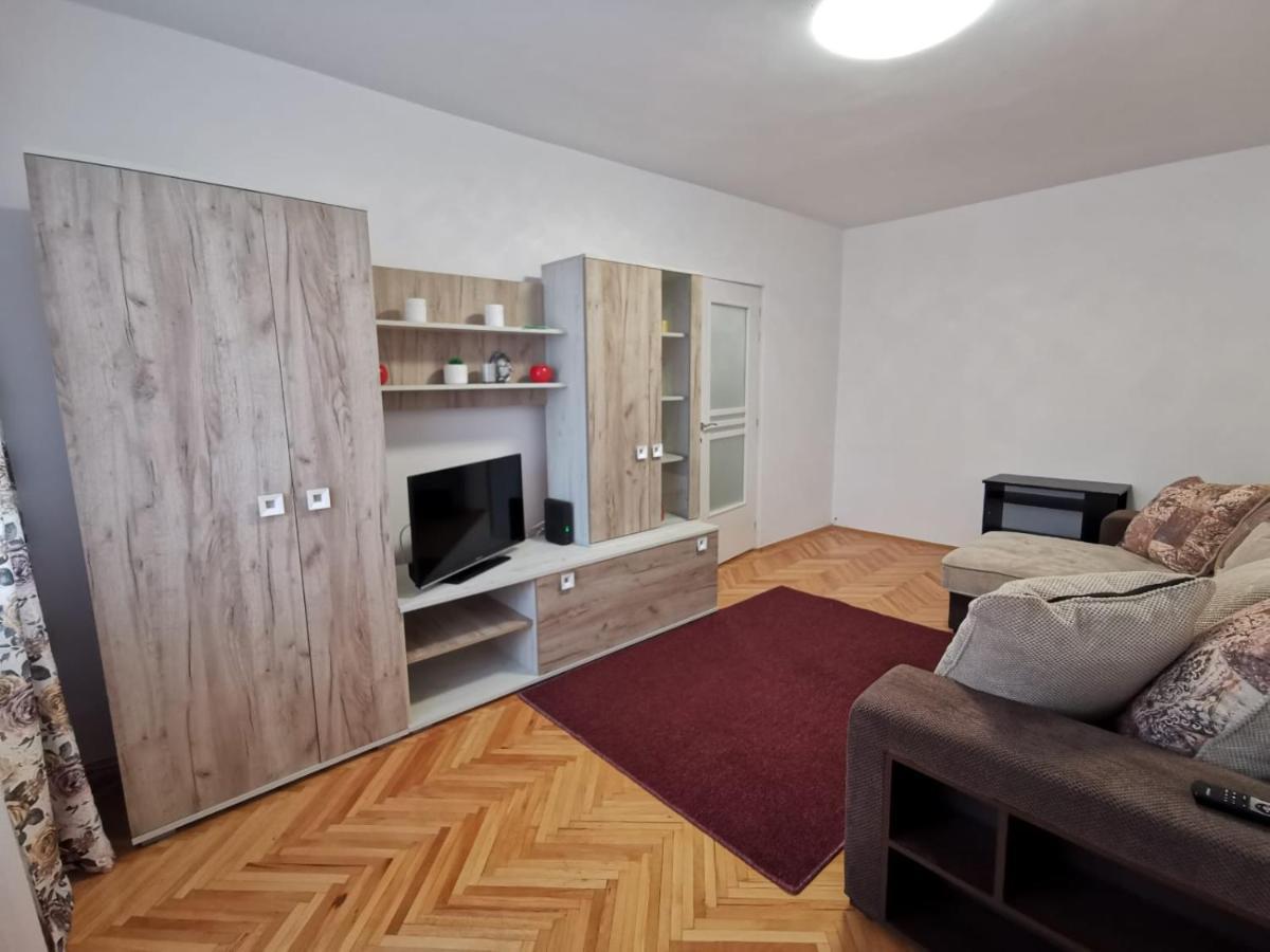 Apartament Carla-Maria Ντέβα Εξωτερικό φωτογραφία